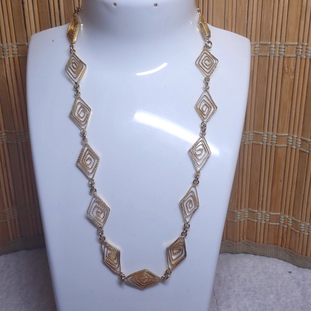 Hobe Vintage Necklace and Earrings